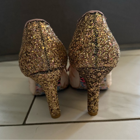 IRREGULAR CHOICE Papillon Pumps - Picture 5 of 9